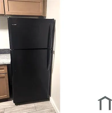 2 bed, 750 sqft, $1,195 — Photo 1