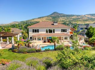 112 Monterey Dr, Medford, OR