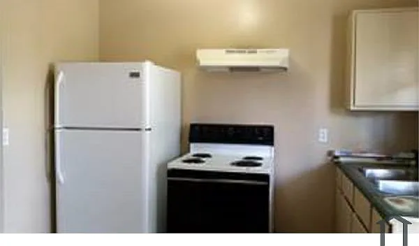 204 E Dullnig Ct #13