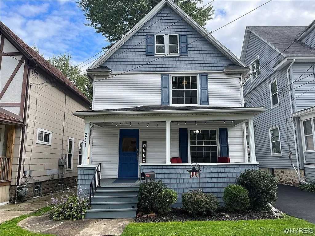 231 Tremont St photo 1