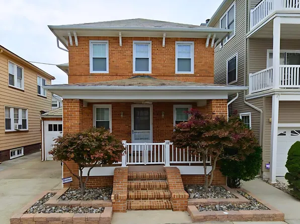 10 S Avolyn Ave, Ventnor, NJ 08406