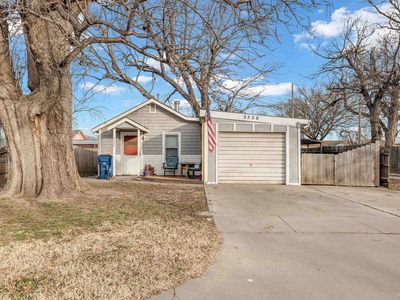 3320 W University Ave, Wichita, KS, 67213