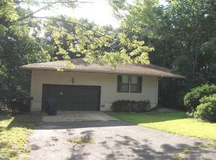 3 Foxcroft Ct, Voorhees, NJ 08043