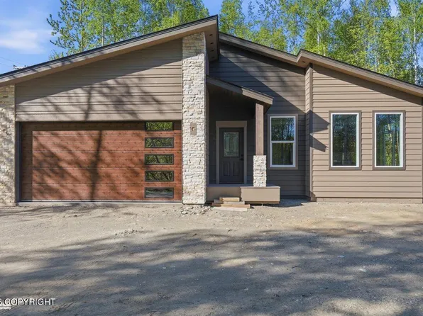 6219 S Emerald Way, Big Lake, AK 99652