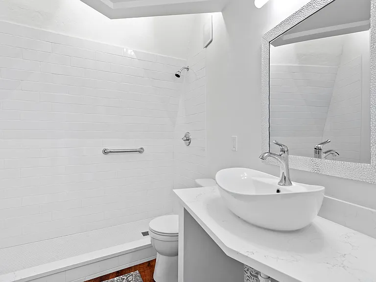 7005 Lake View Point Dr — Photo 21