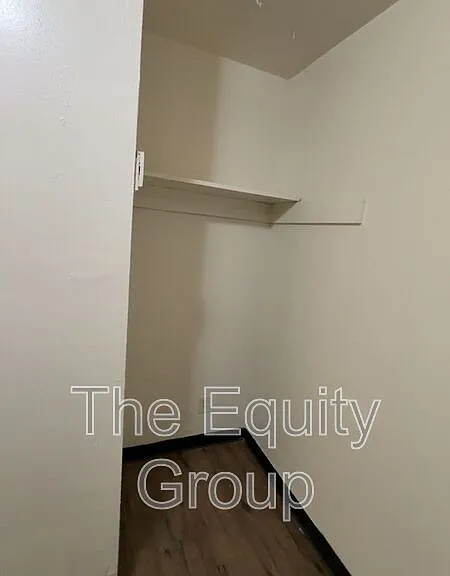 352 S Blackstone St #8 — Photo 6
