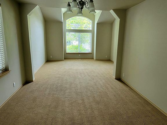 5th image of 1171 59th Ave SE