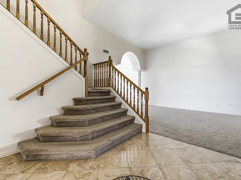 6288 W Rose Garden Ln — Photo 7