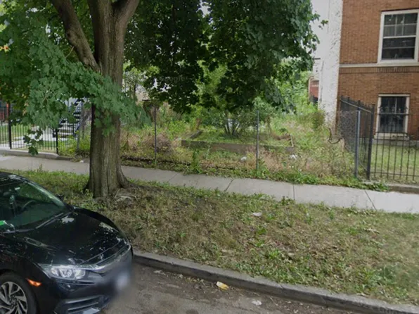 6152 S Saint Lawrence Ave, Chicago, IL 60637