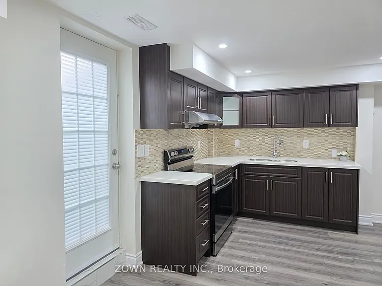47 Niceview Dr #LOWER — Photo 6