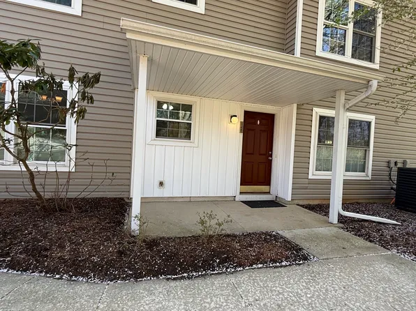 145 Kingswood Ct, Glen Mills, PA 19342