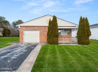 24 Santiago Drive W, Toms River, NJ 08757