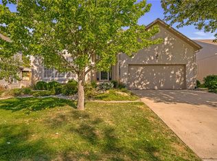 16247 S Avalon St, Olathe, KS 66062