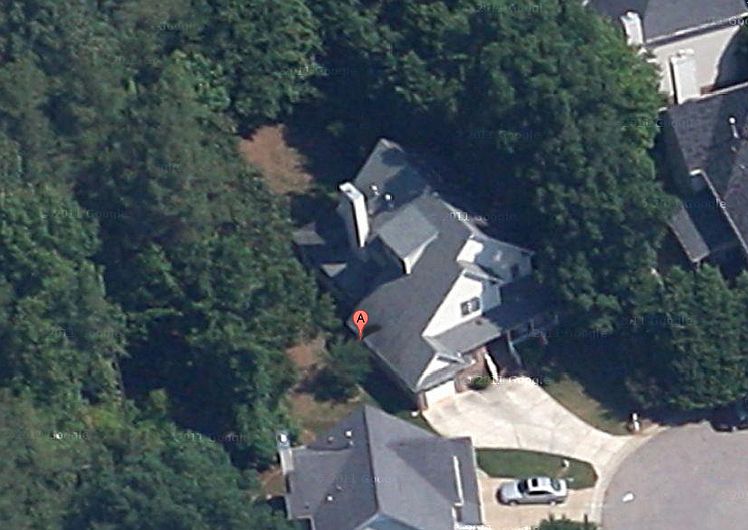 Private, wooded cul-de-sac