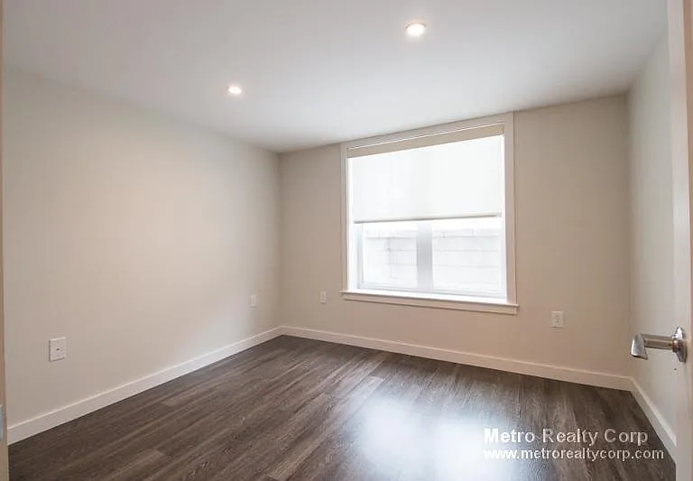 31 Cottage Park Ave #31 — Photo 15