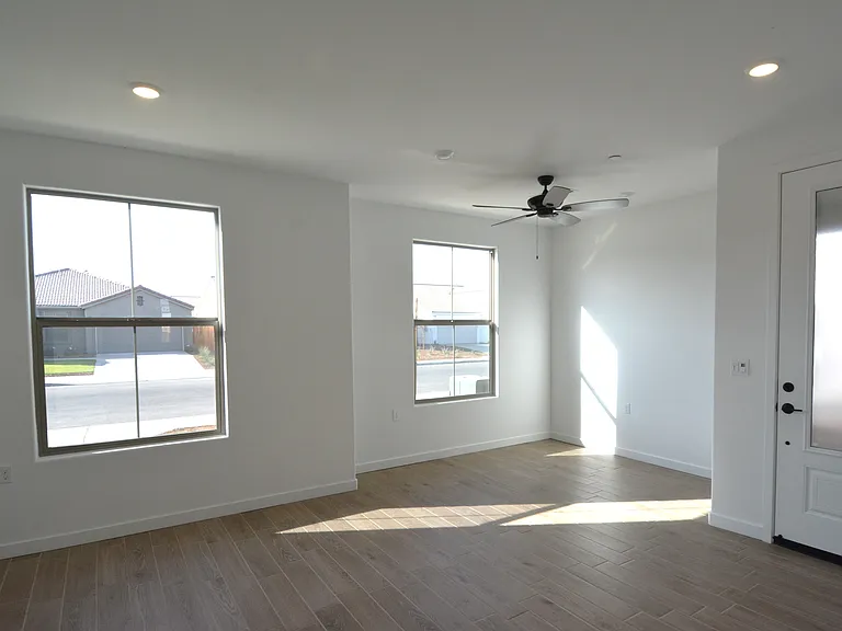 7414 Lemon Meadow Pl — Photo 1