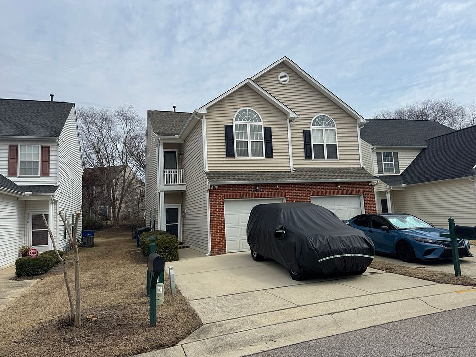 1st image of 2044 Metacomet Way