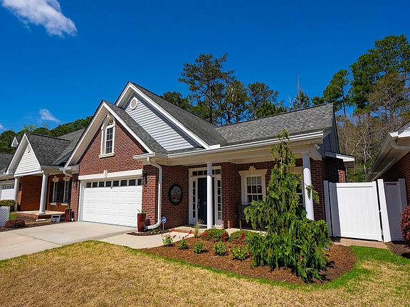 3rd image of 156 Marissa Ln