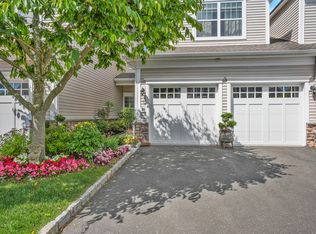 39 Briar Ridge Dr UNIT 39, Bethel, CT 06801