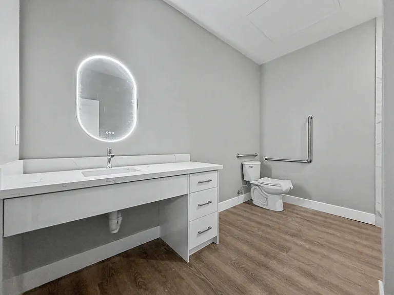 199 Pine St #4 — Photo 11
