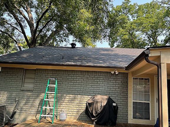 5th image of 5208 Everglade Rd