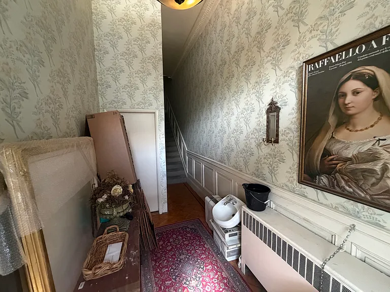 719 Washington Pl #3 — Photo 5
