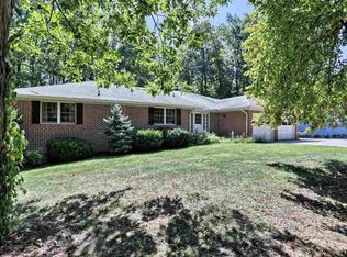 312 Oak Ln, Gettysburg, PA 17325