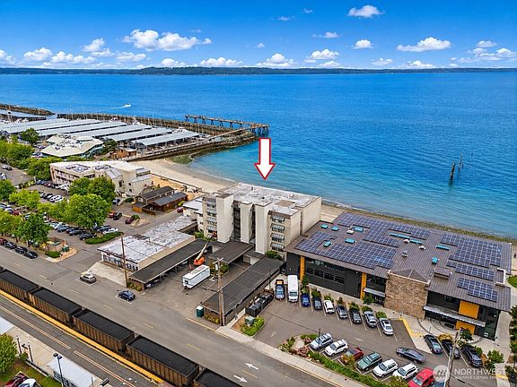 3rd image of 200 Beach Place #103