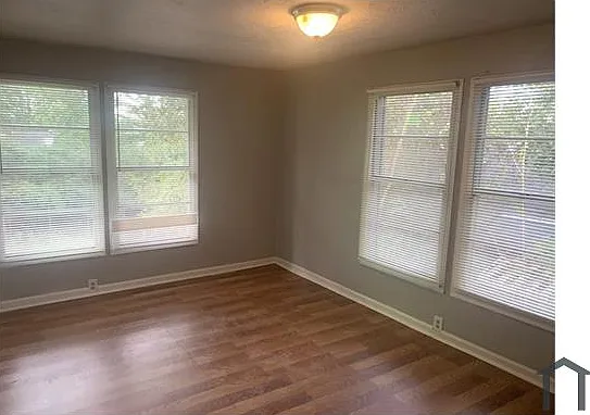 1816 Hazel St — Photo 12