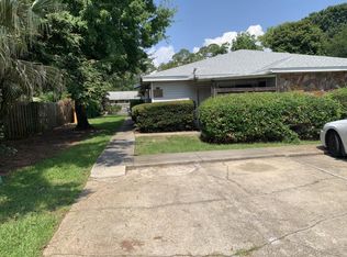 3261 Cypress Ln, Gulf Breeze, FL 32563