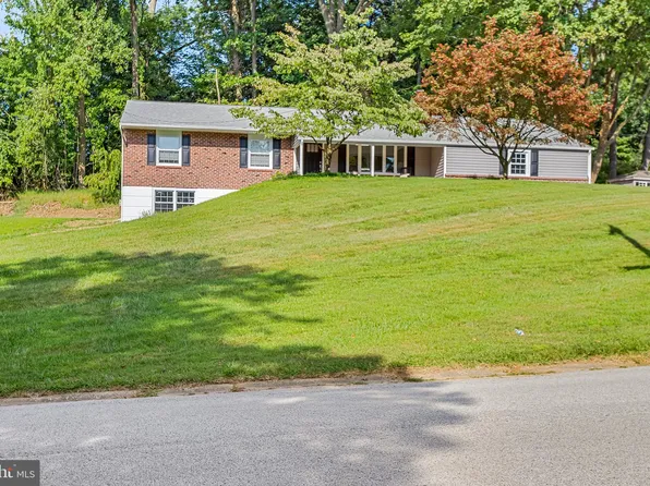 117 Ivy Ln, Glen Mills, PA 19342