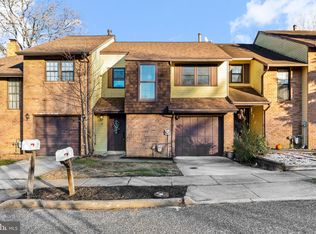 9 Lafayette Ln, Cherry Hill, NJ 08003