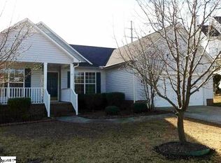 3 Augustine Ct, Fountain Inn, SC 29644