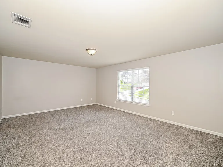 167 Lyndhurst Dr — Photo 10