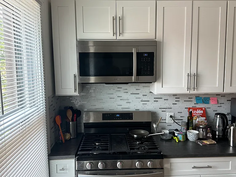 1732 Green St #3F — Photo 2