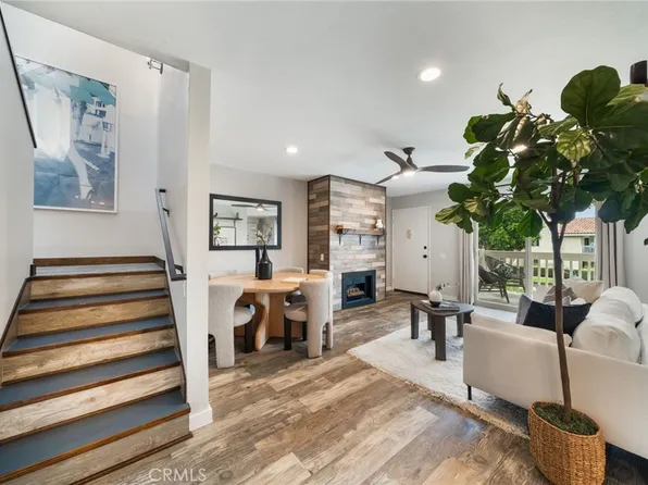 7422 Seastar Dr Unit 8, Huntington Beach, CA 92648