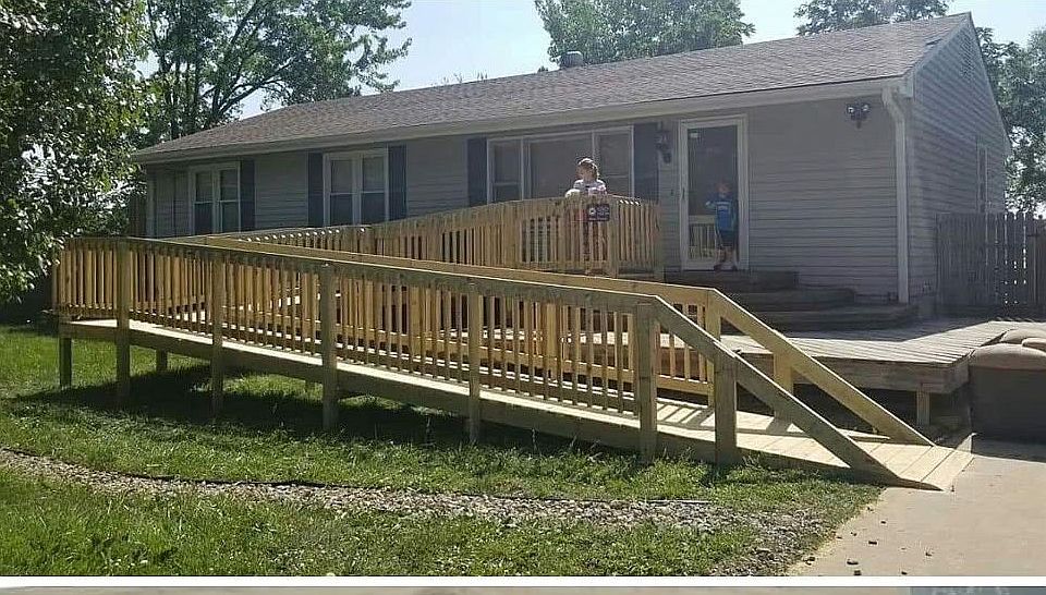 1st image of 4106 Crescent Ave