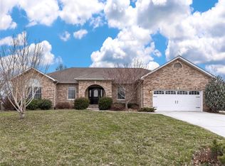 1131 Fox Run, Mascoutah, IL 62258