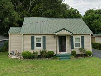 31 Grove Ave, Jackson, TN, 38301