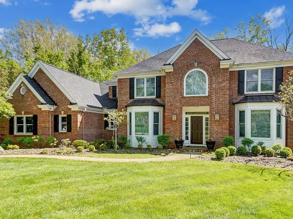 9947 Mistymorn Ln, Cincinnati, OH 45242