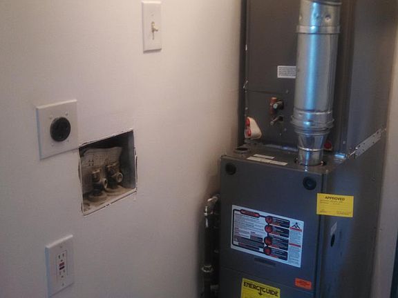 5th image of 16157 McLain Ave