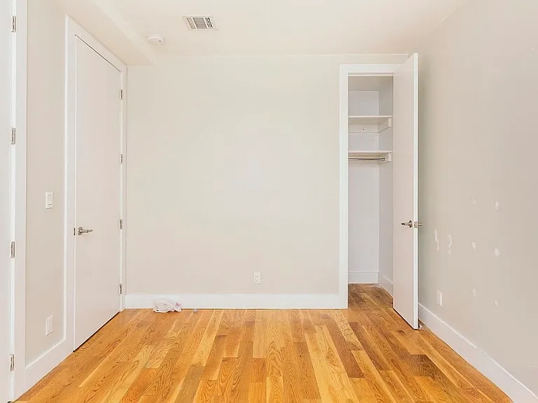 96 Diamond St #2F — Photo 7