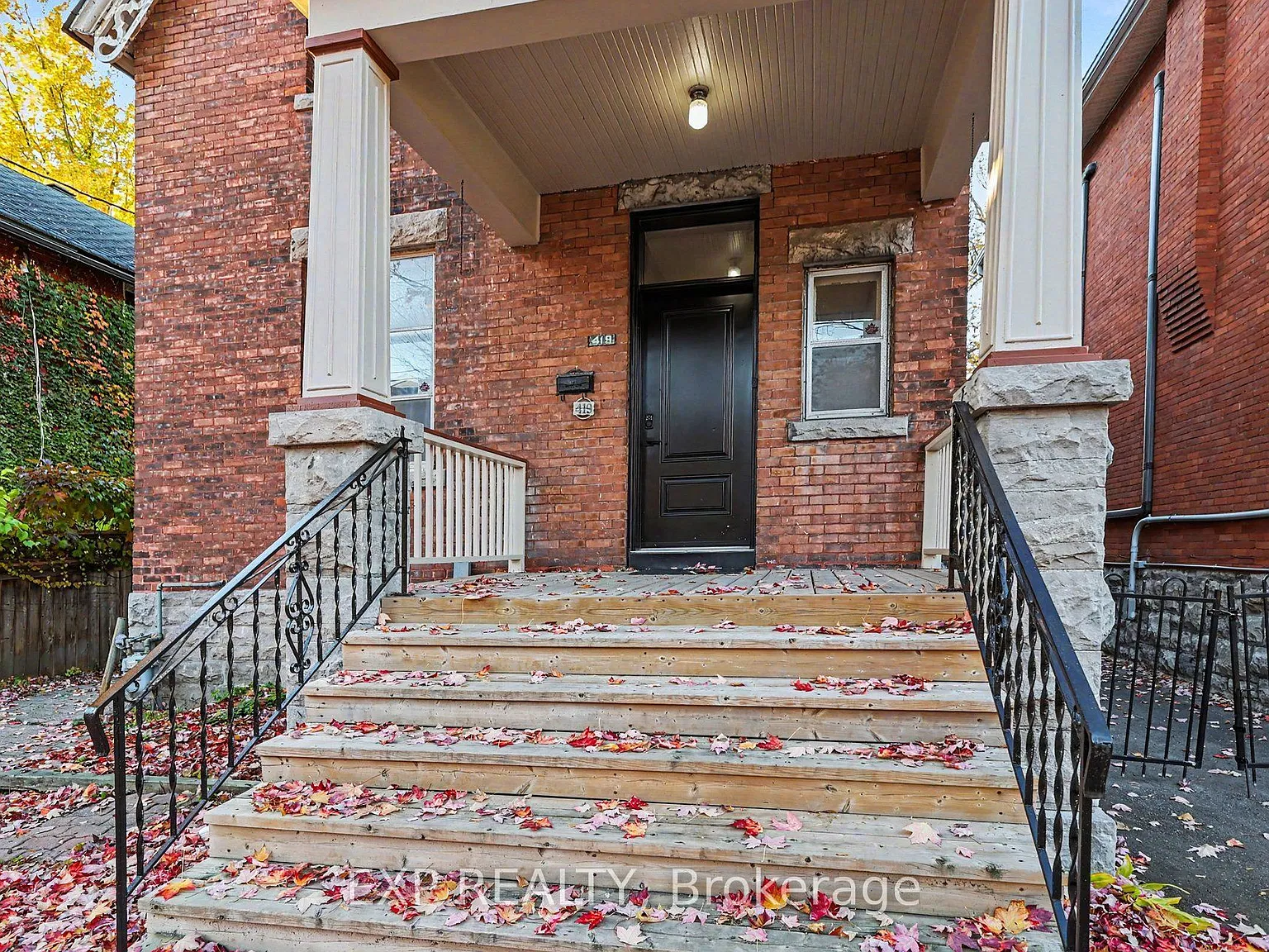 419 Besserer St — Photo 4