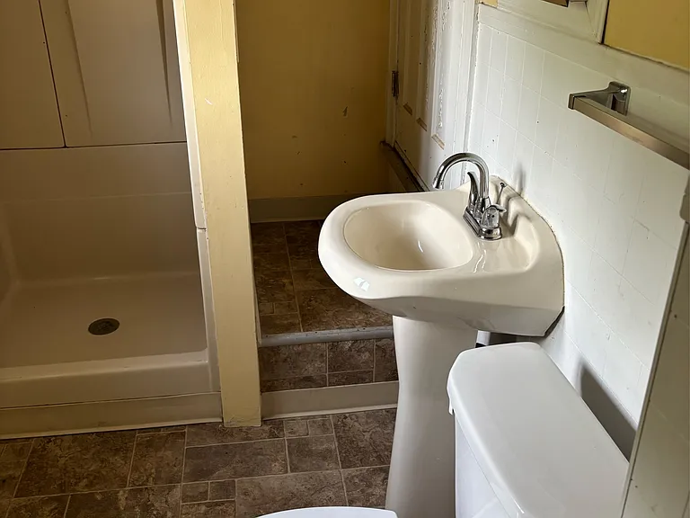 810 Boyd St #2 — Photo 10