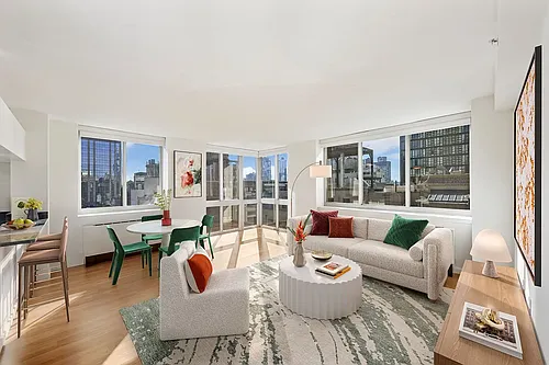 66 W 38th St #30G Photo 1