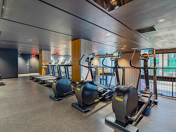 Fitness Center - 03
