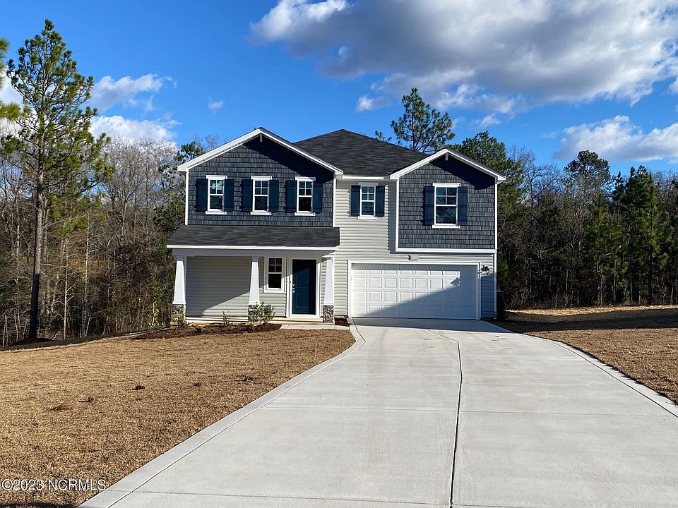 1st image of 174 Hedge Hunter Court