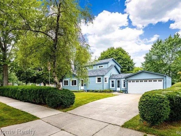 27020 Bennett, Redford, MI 48240