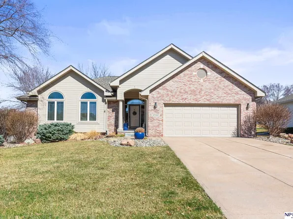 17744 Martha St, Omaha, NE 68130