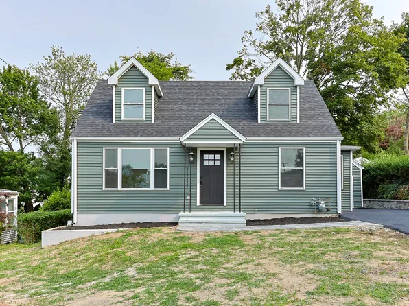 58 Cherry Ln, West Haven, CT 06516